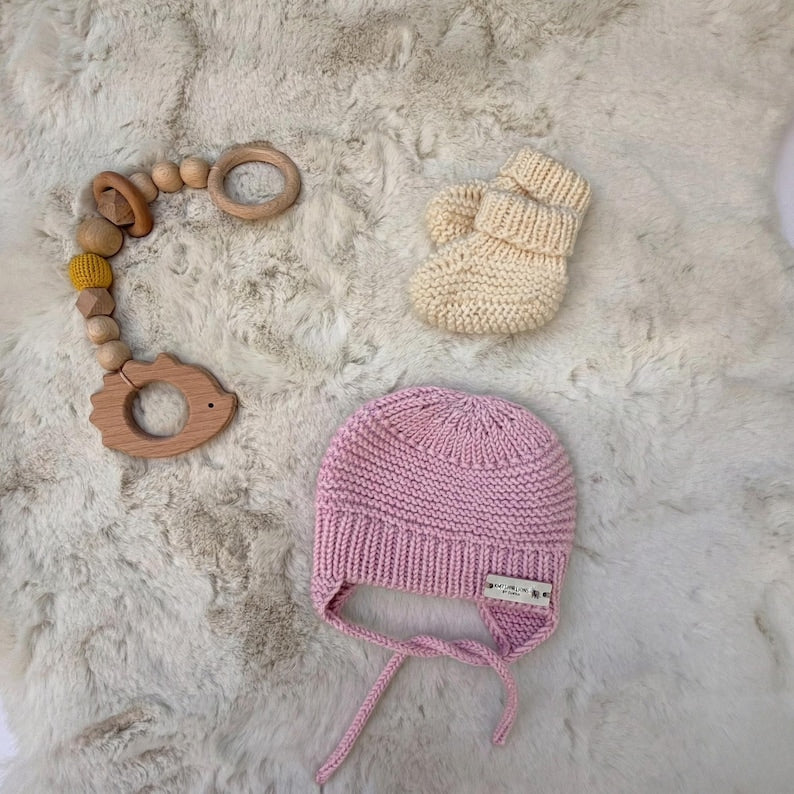 KnitJoy Newborn Knitted Set – Merino Sweater, Pants, Hat & Booties, Winter Knit Baby Clothes